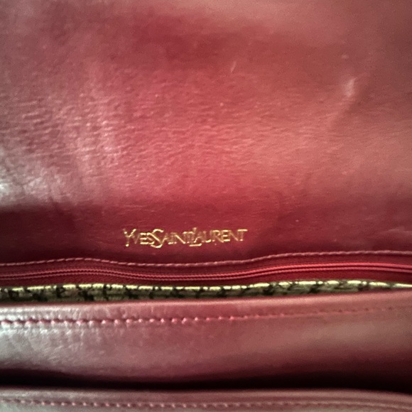 YSL Vintage Crossbody Bag - Picture 4 of 15